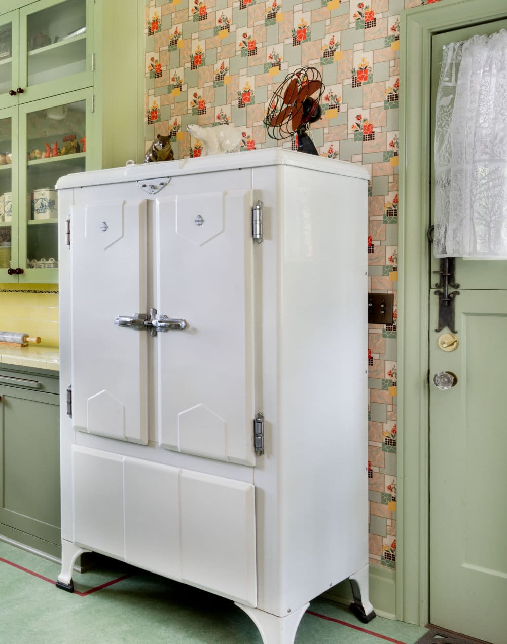Antique white refrigerator